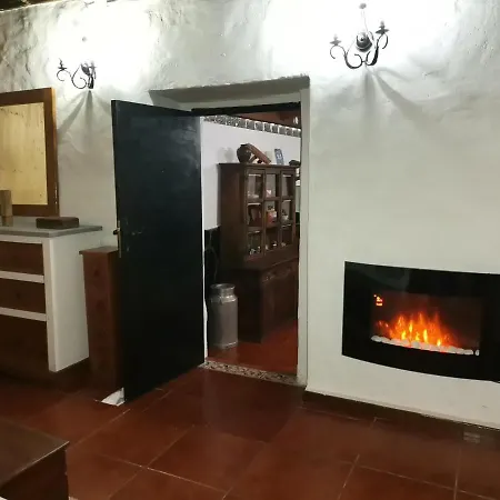 Casa La Gollada Kır Evi *