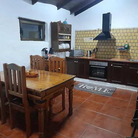 Casa La Gollada * Cazadores