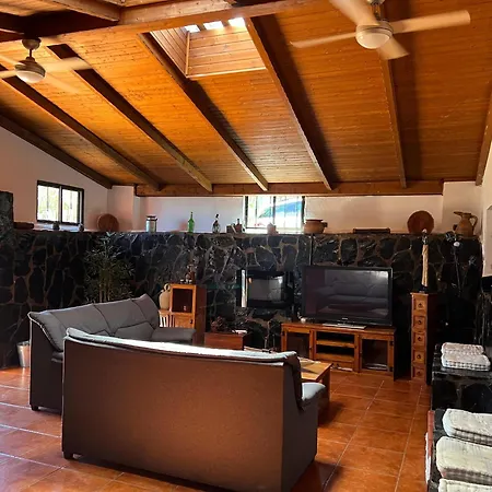 Hétvégi ház Casa La Gollada *