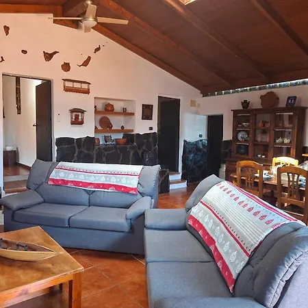 Casa La Gollada * Cazadores
