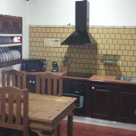 Casa La Gollada Летний дом Касадорес